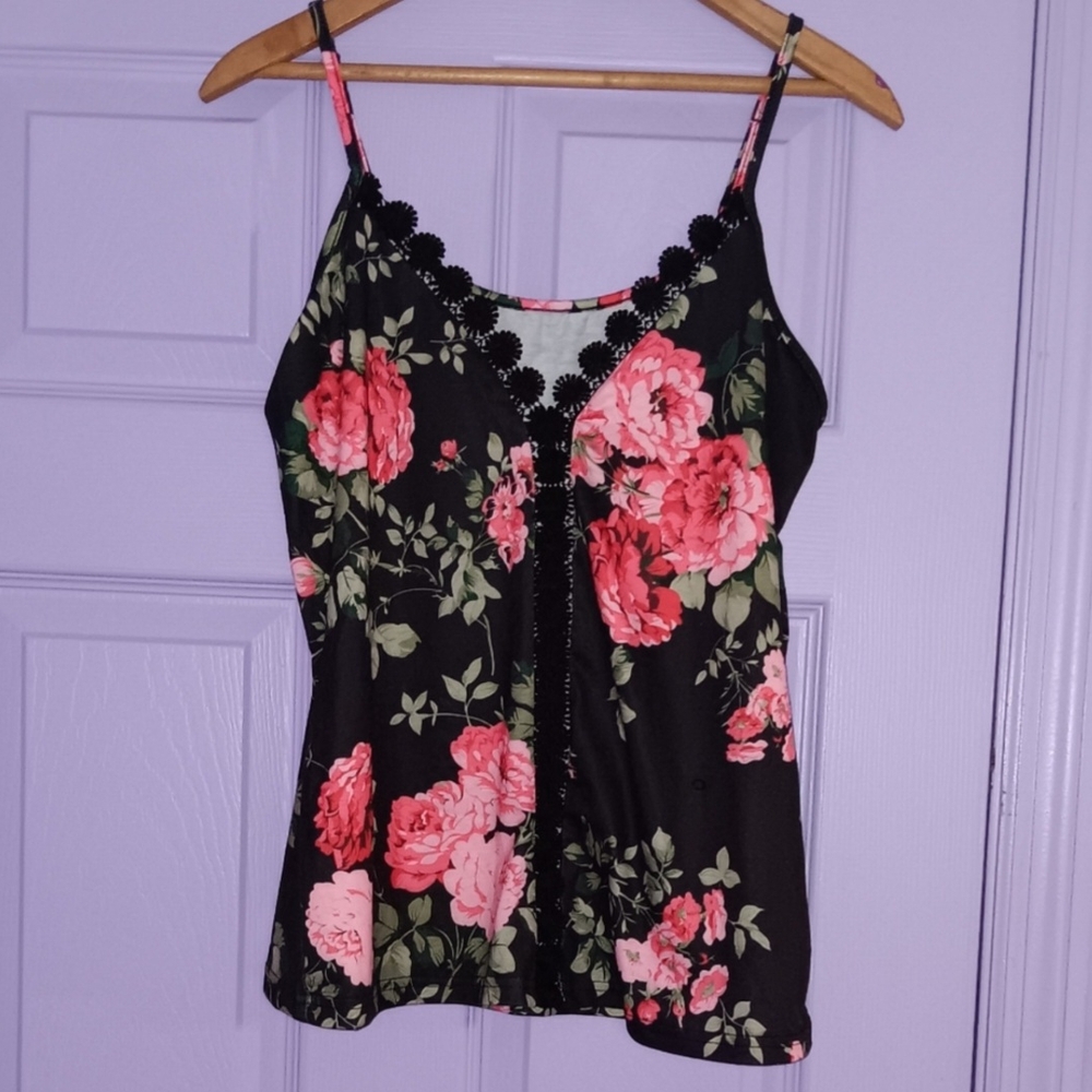 Bundle Lot Of 7 Womens Spring Summer Vacaction Tops Small - Picture 3 of 16